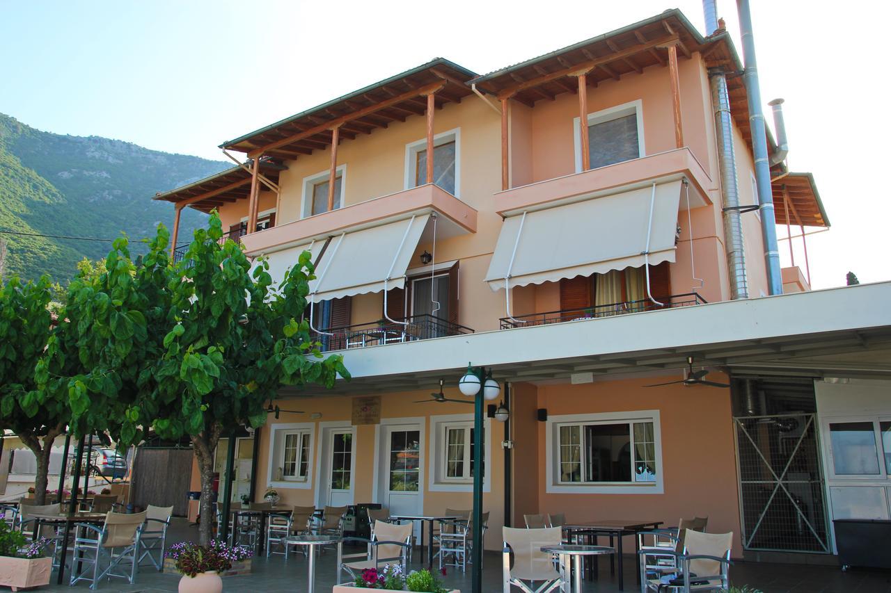 Valedina Rooms Nikiana Exterior photo
