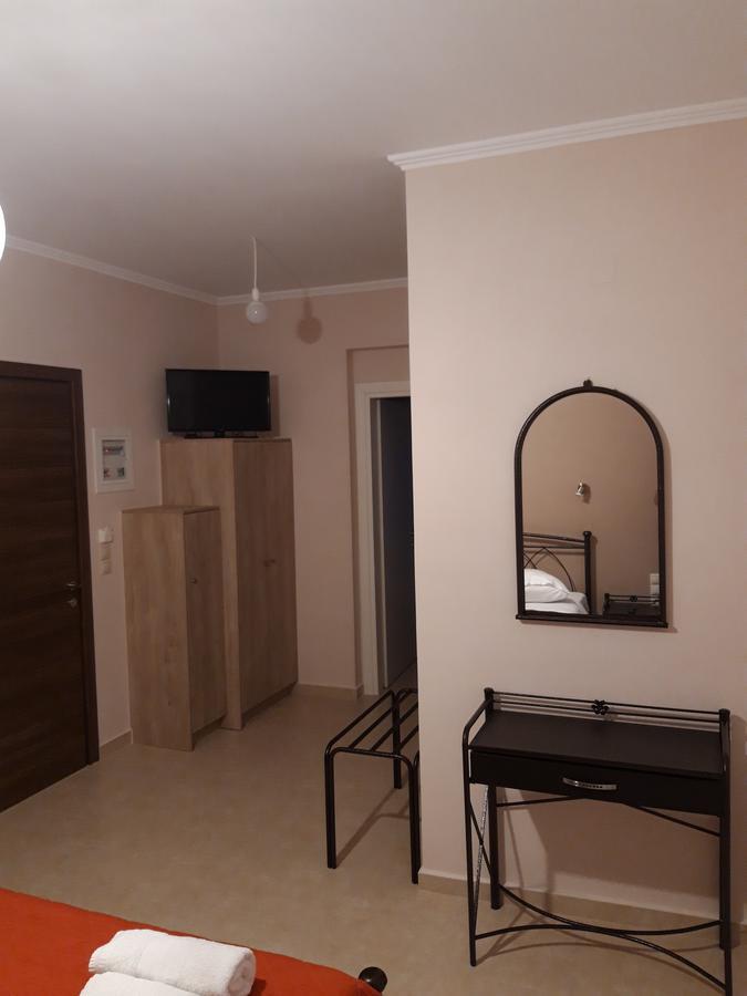 Valedina Rooms Nikiana Exterior photo